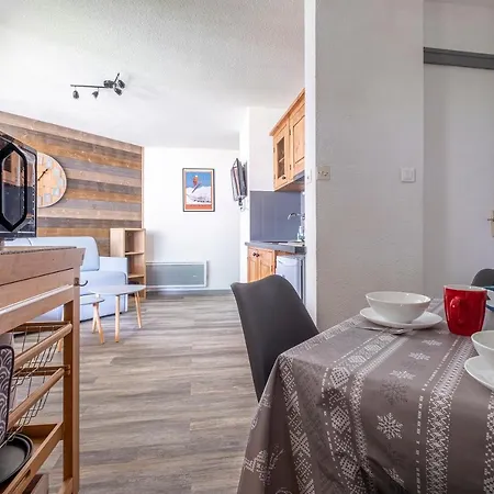 Superbe Avec Parking Gratuit En Centre Et Aux Pieds Des Pistes Apartment *