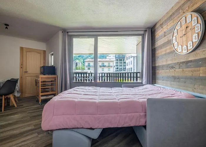 Superbe Avec Parking Gratuit En Centre Et Aux Pieds Des Pistes Apartment Chamonix