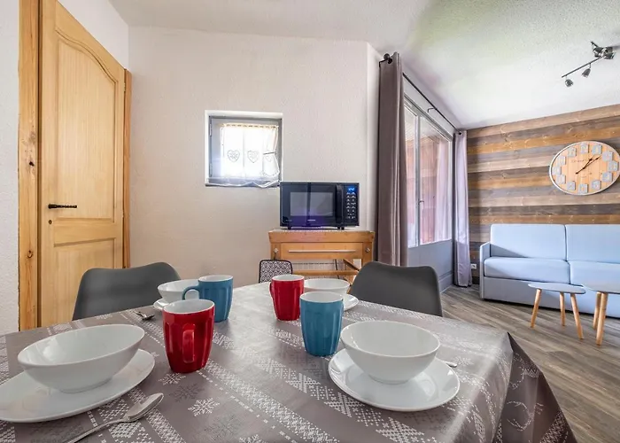 Superbe Avec Parking Gratuit En Centre Et Aux Pieds Des Pistes Apartment