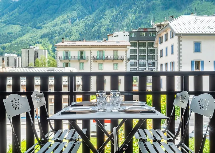 Superbe Avec Parking Gratuit En Centre Et Aux Pieds Des Pistes Chamonix