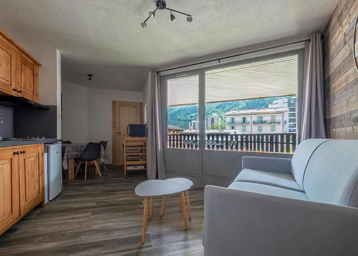 Superbe Avec Parking Gratuit En Centre Et Aux Pieds Des Pistes Lejlighed